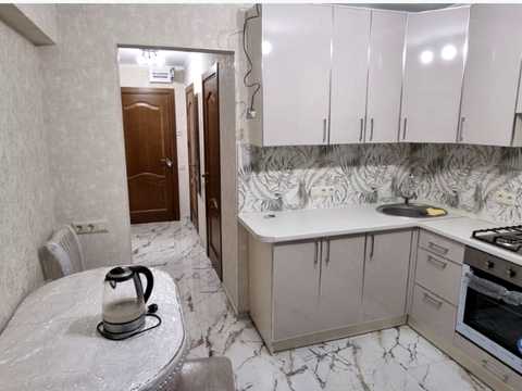 квартира за адресою Велика Васильківська вул. (Червоноармійська), 124-А