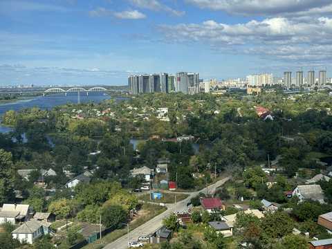 квартира за адресою Зарічна вул., 4к1