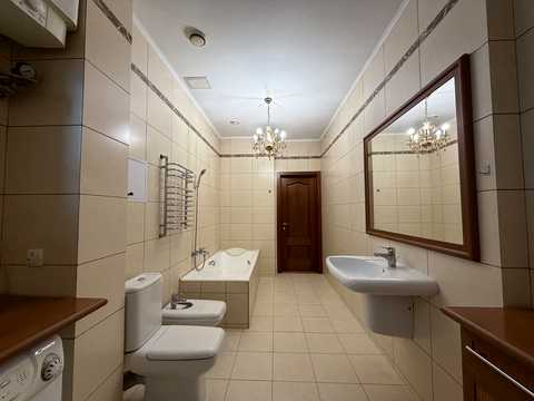 квартира за адресою Саксаганського вул., 121