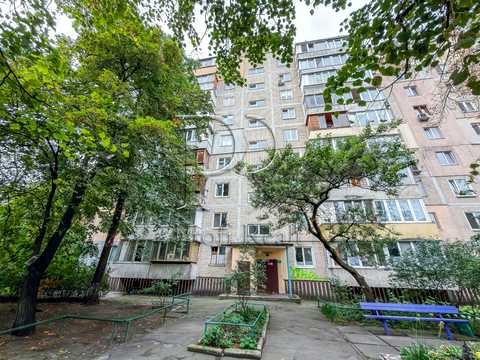 квартира по адресу Флоренции ул., 10-А
