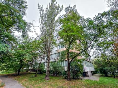 квартира по адресу Флоренции ул., 10-А