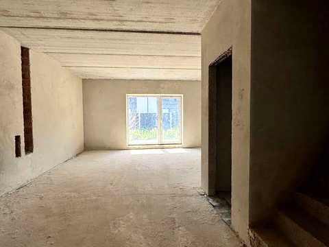 будинок за адресою с. Крихівці, вул. Світла
