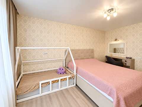 квартира за адресою Михайла Донця вул., 2-Б