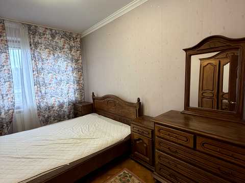 квартира за адресою Олександра Архипенка вул. (Мате Залки), 6-Б