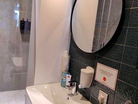 комерційна за адресою Ярославська вул., 58