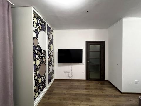 квартира за адресою Академіка Заболотного вул., 15-В