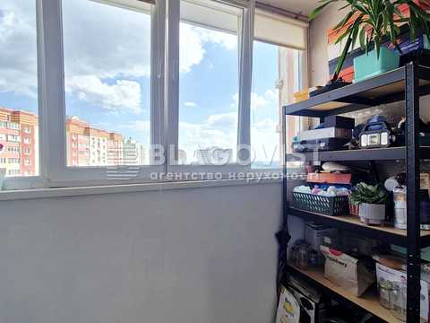 квартира за адресою Єлизавети Чавдар вул., 38-Б