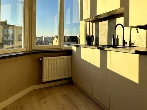 квартира за адресою Корольова вул., 4