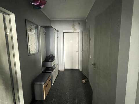 квартира по адресу Ревуцкого ул., 42-А