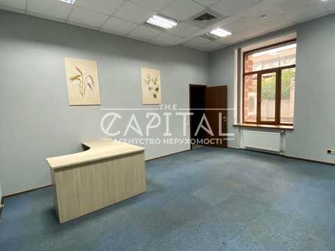 комерційна за адресою Володимира Сосюри вул., 6-Б
