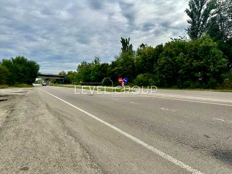 коммерческая по адресу Полева, 2Б