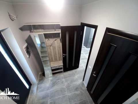 дом по адресу Айвазовського, 8
