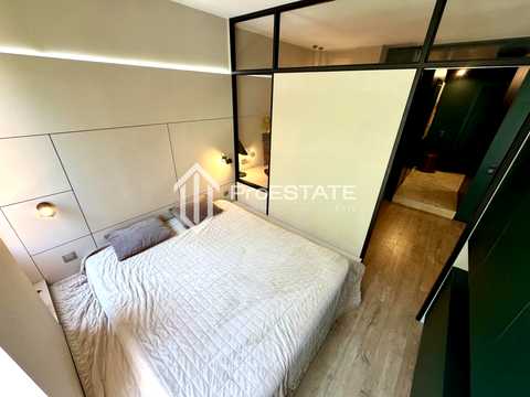 квартира за адресою Регенераторна вул., 4 к3