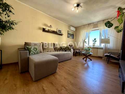 квартира за адресою Йорданська вул. (Лайоша Гавро), 9-Б