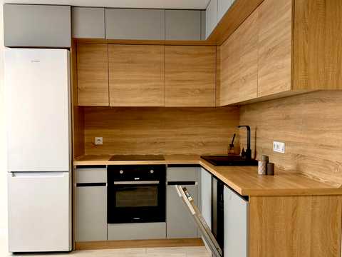 квартира за адресою Михайла Максимовича вул. (Онуфрія Трутенка), 32-Б