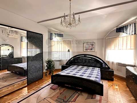 будинок за адресою Каштанова вул., 40