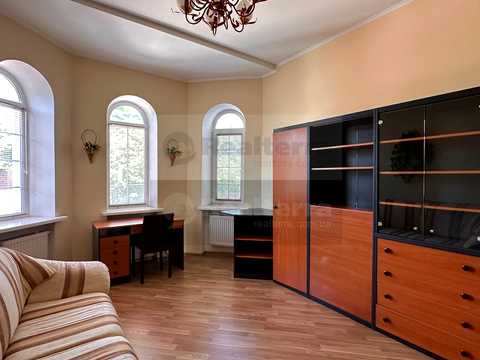 будинок за адресою Каштанова вул., 40