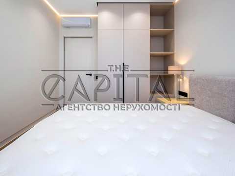 квартира за адресою Салютна вул., 2к20