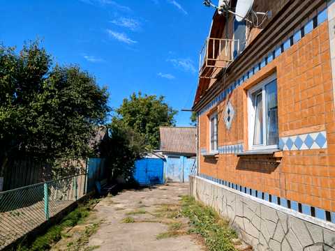 будинок за адресою с. Межиріч, Центральна
