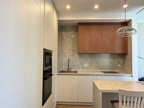 квартира за адресою Салютна вул., 2к8