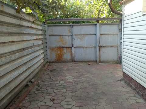 комната по адресу Бронетанковая ул., 12