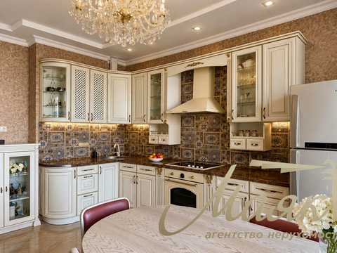 квартира за адресою Дегтярна вул., 19
