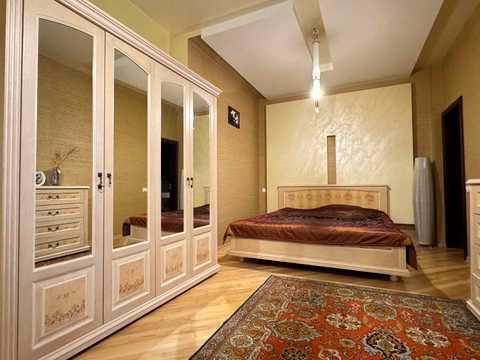 квартира за адресою Лабораторний пров., 6
