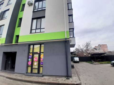 комерційна за адресою Соборна вул., 68