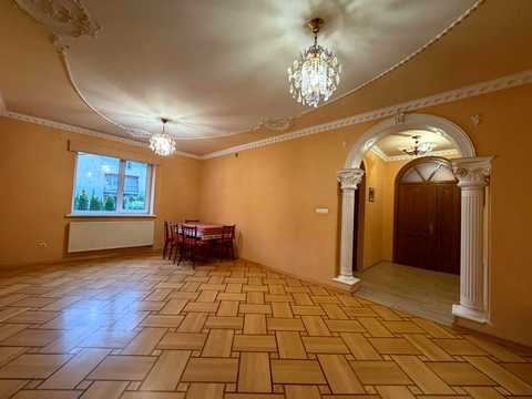 будинок за адресою Лісна вул., 38