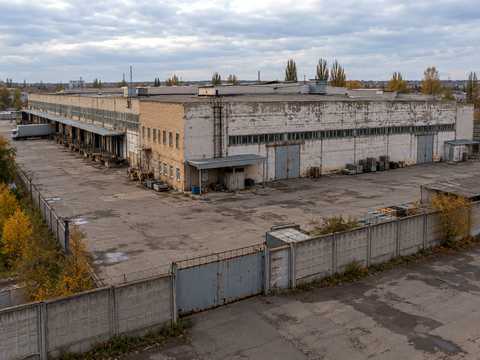 комерційна за адресою Новопирогівська вул., 111