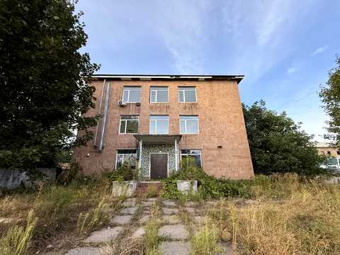 коммерческая по адресу Запорізька ул., 2