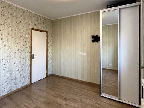 квартира за адресою Дмитра Луценка вул. (Крейсера "Аврора"), 1