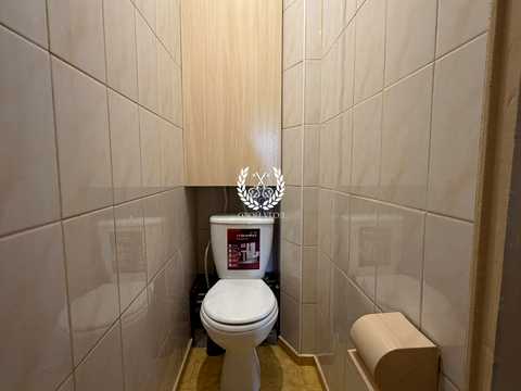 квартира за адресою Всіхсвятська вул. (50 років СРСР), 12а
