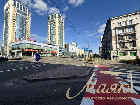 комерційна за адресою Берестейський просп. (Перемоги), 33/2