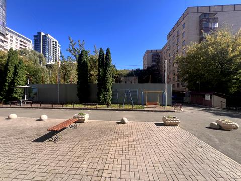 квартира за адресою Сім'ї Прахових вул. (Гайдара), 27