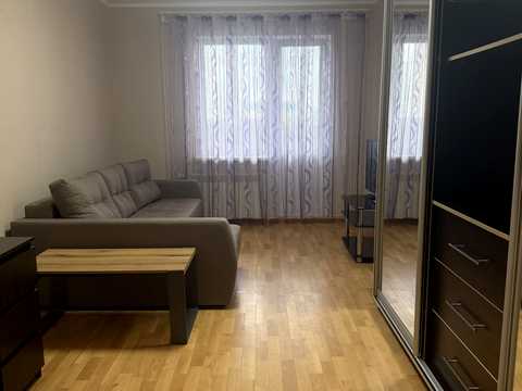 квартира за адресою Петра Григоренка просп., 14