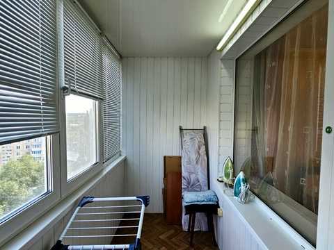 квартира по адресу Юрия Кондратюка ул. (Комунарівська), 11