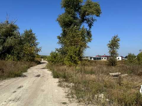 ділянка за адресою Лугова вул., 5
