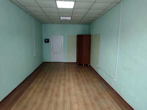 коммерческая по адресу Кам'янецька ул., 11