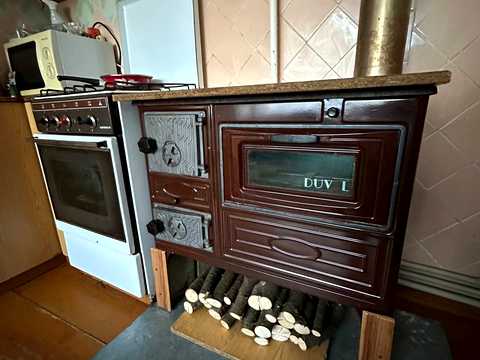 будинок за адресою смт. Велика Березовиця, Перемоги вул.