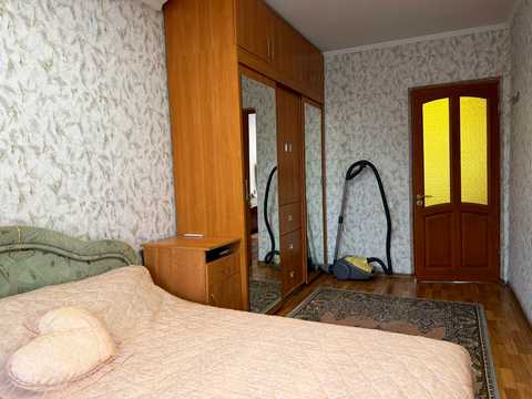квартира по адресу Юрия Кондратюка ул. (Комунарівська), 7