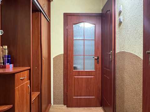 квартира за адресою Молодіжна вул., 52