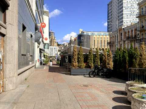 квартира за адресою Шота Руставелі вул., 20-Б