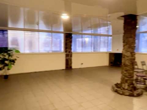 комерційна за адресою Велика набережна, 14