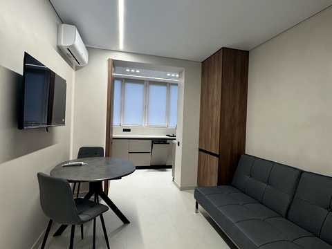 квартира за адресою Святошинська вул., 56