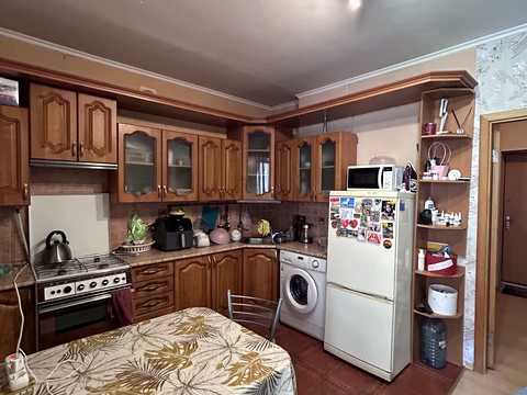 квартира за адресою Бабкіна пров., 12