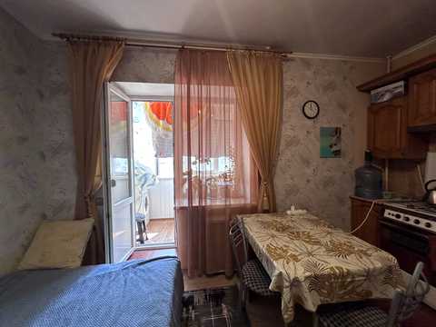 квартира за адресою Бабкіна пров., 12