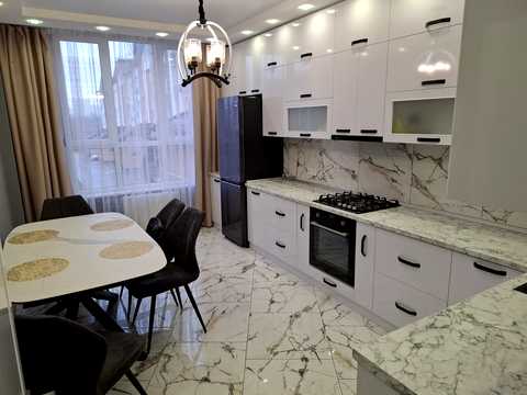 квартира за адресою Героїв Крут вул., 6