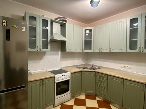 квартира за адресою Миколи Бажана просп., 10