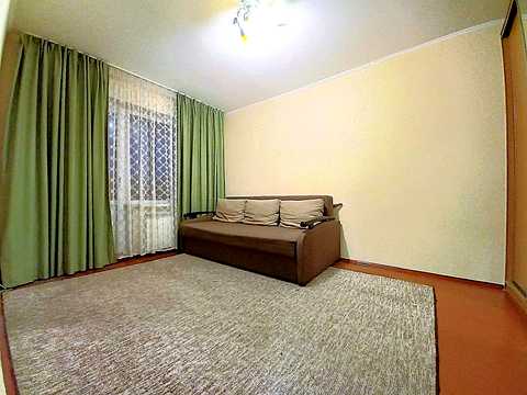 квартира за адресою Братиславська вул., 34-Б